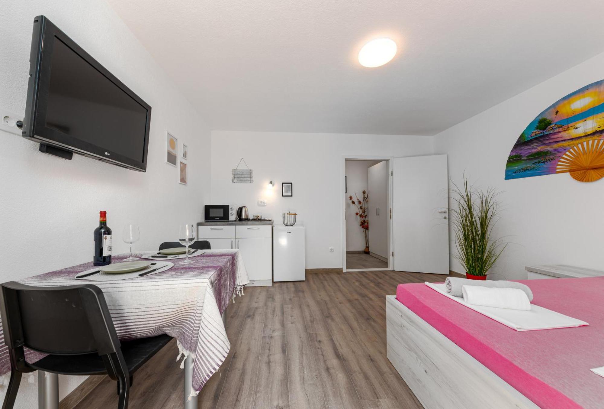 Apartman Biljana มาคาร์สกา ภายนอก รูปภาพ