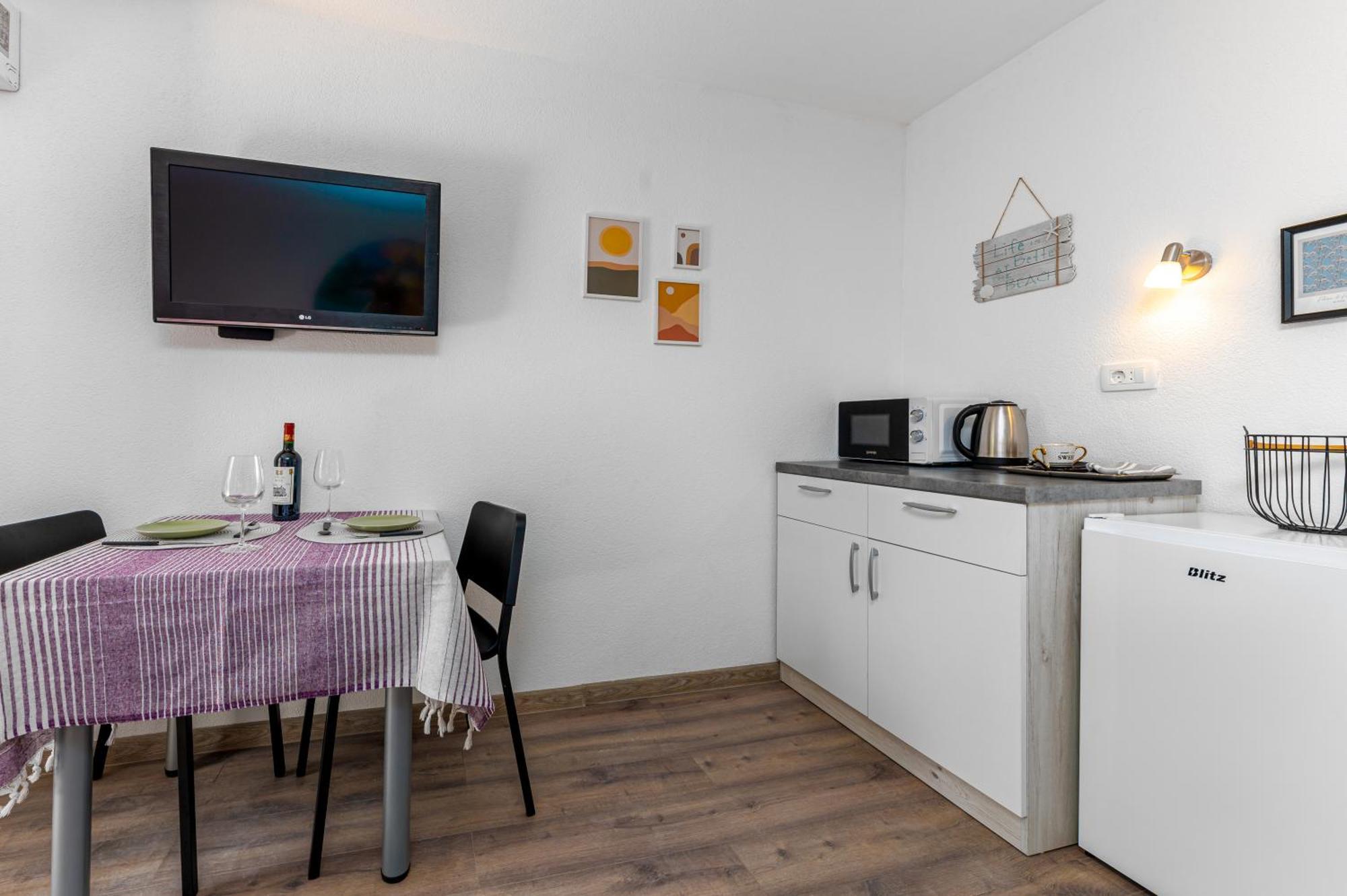 Apartman Biljana มาคาร์สกา ภายนอก รูปภาพ