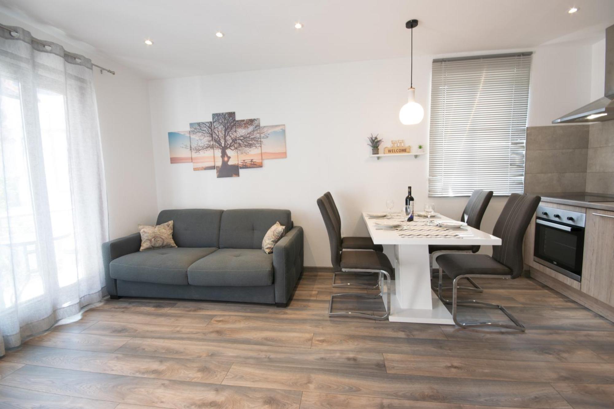 Apartman Biljana มาคาร์สกา ภายนอก รูปภาพ