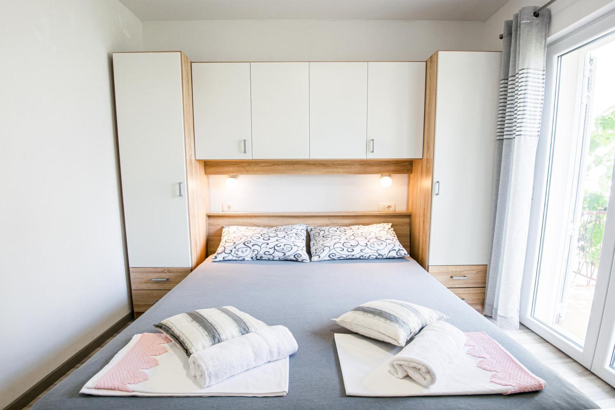 Apartman Biljana มาคาร์สกา ภายนอก รูปภาพ