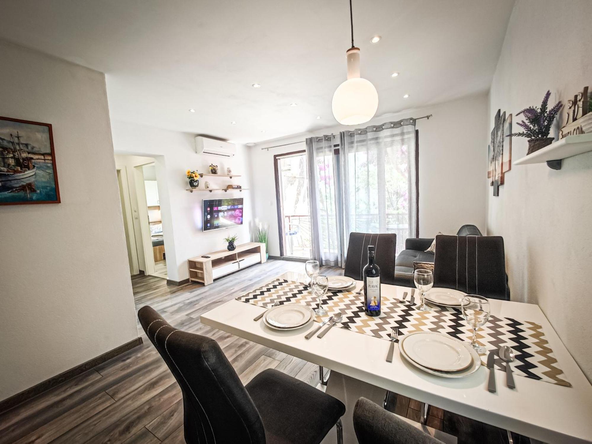 Apartman Biljana มาคาร์สกา ภายนอก รูปภาพ
