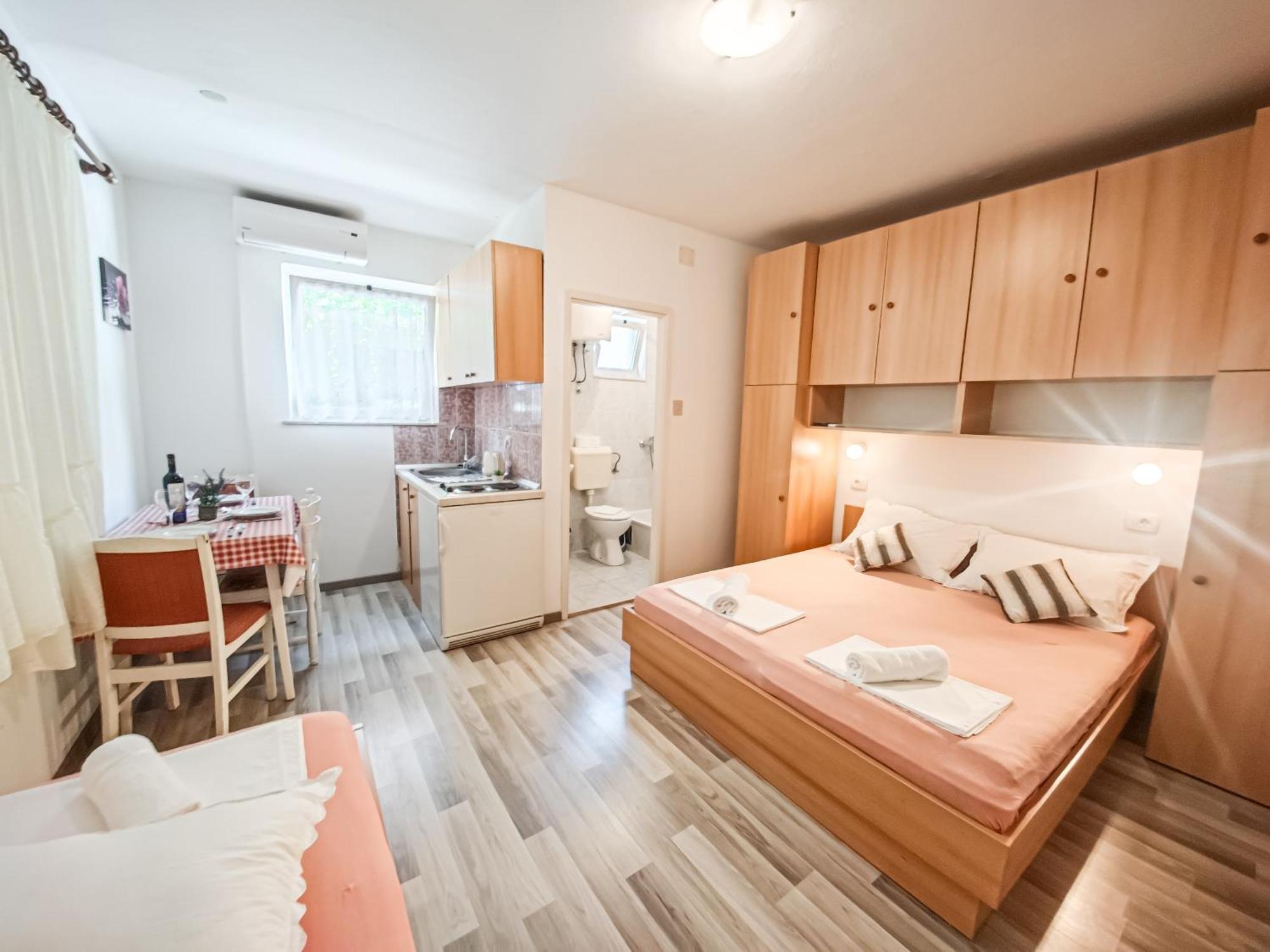 Apartman Biljana มาคาร์สกา ภายนอก รูปภาพ
