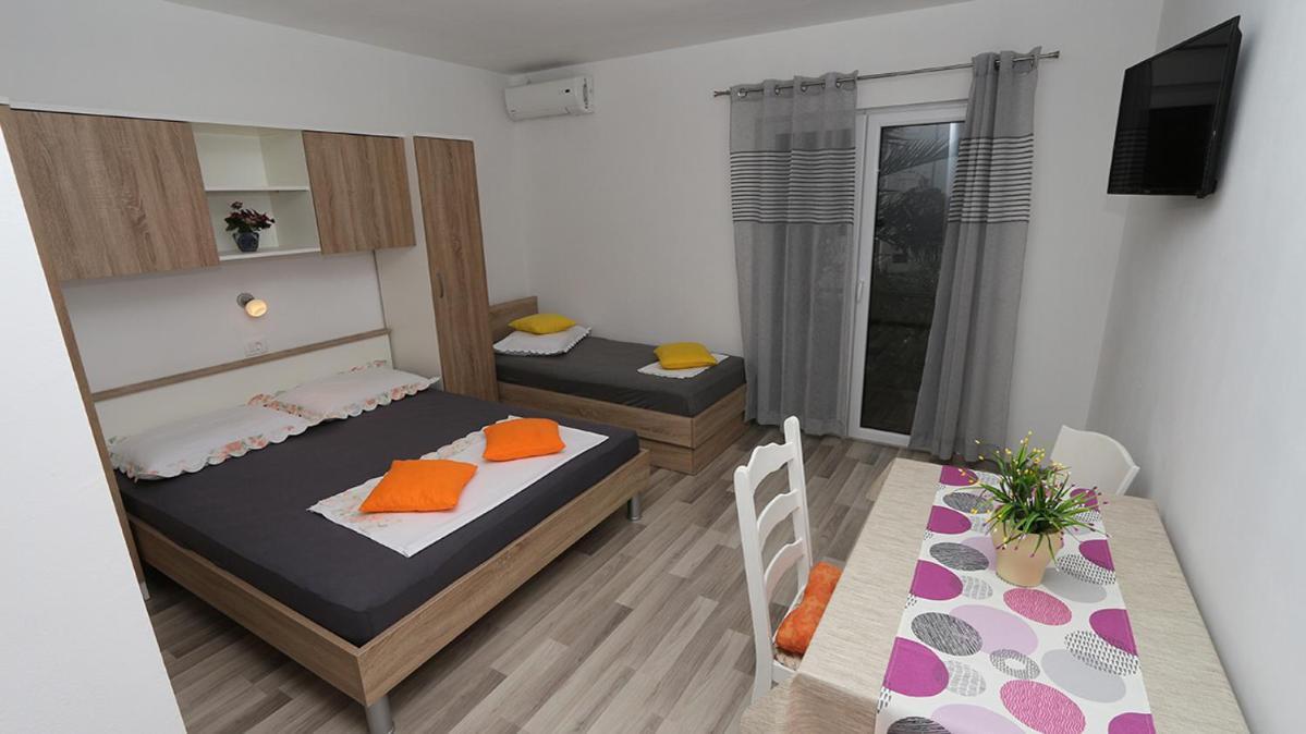 Apartman Biljana มาคาร์สกา ภายนอก รูปภาพ
